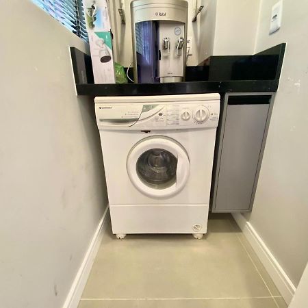 Apartamento aconchegante e moderno no centro de Balneário Camboriú Esterno foto