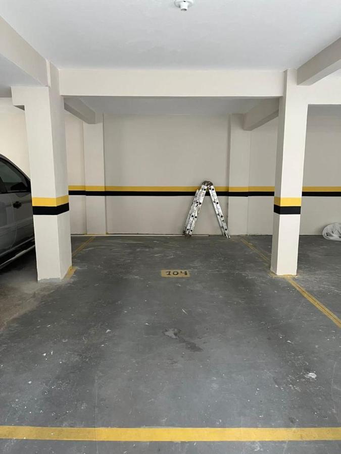 Apartamento aconchegante e moderno no centro de Balneário Camboriú Esterno foto