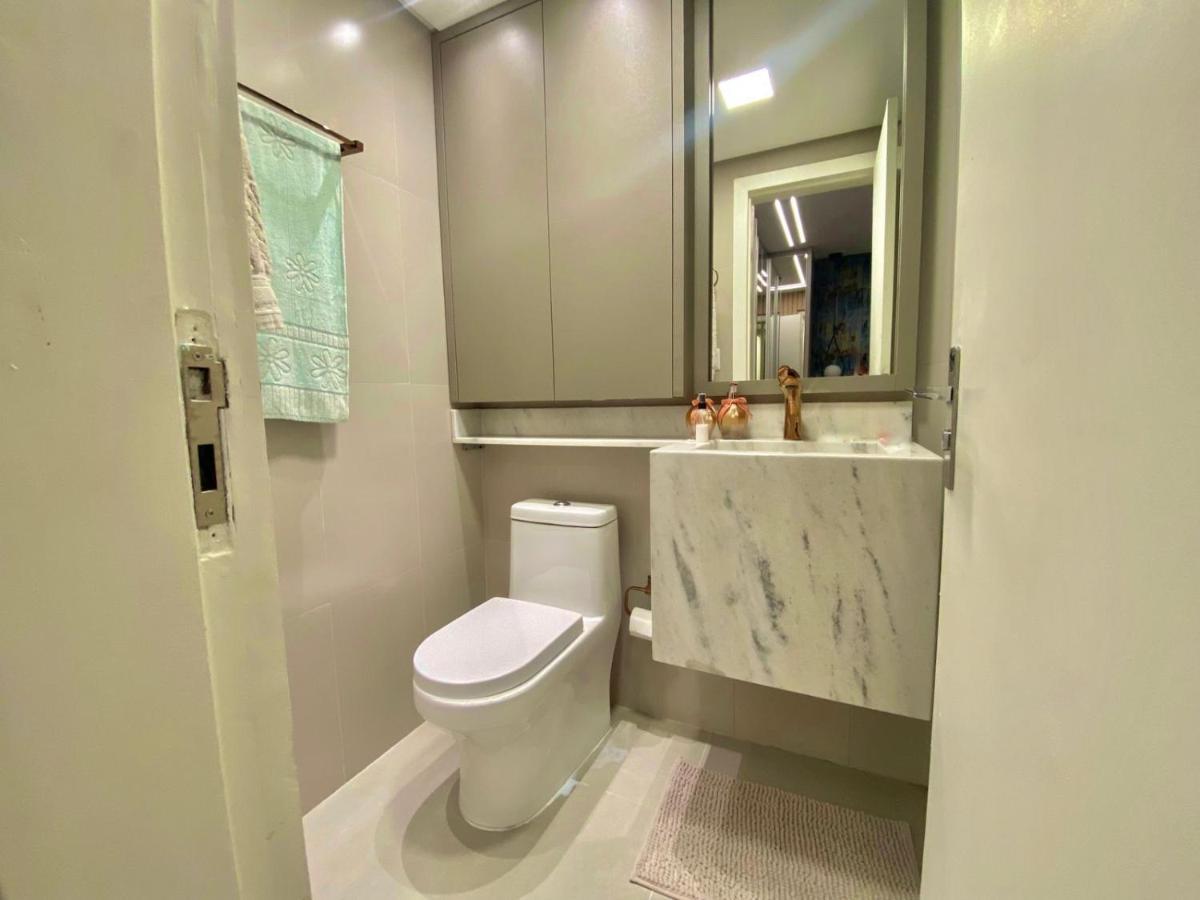 Apartamento aconchegante e moderno no centro de Balneário Camboriú Esterno foto