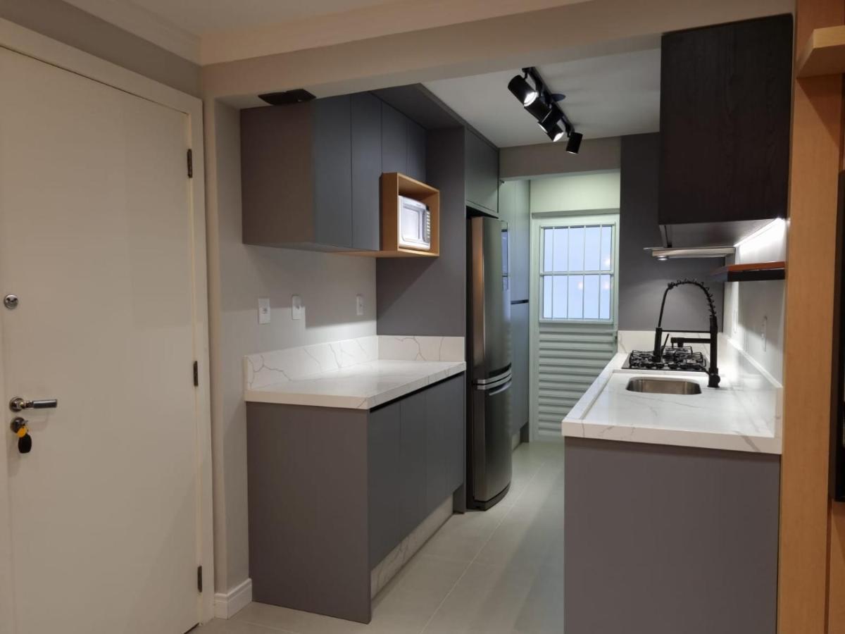 Apartamento aconchegante e moderno no centro de Balneário Camboriú Esterno foto